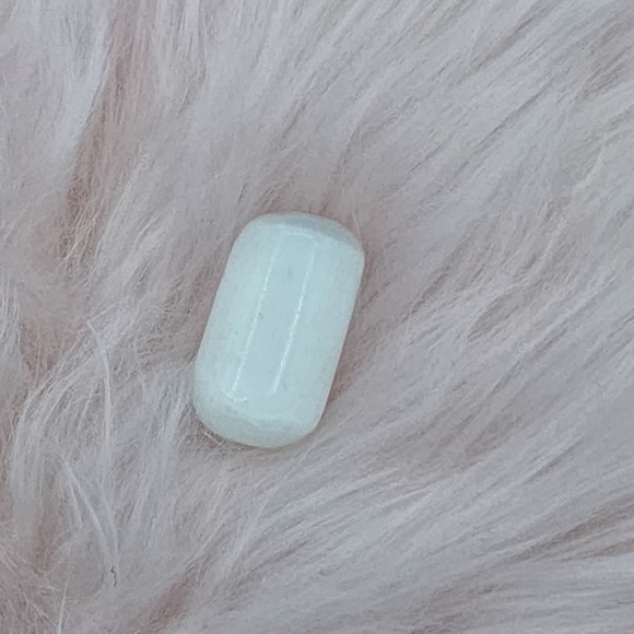 Selenite White Crystal Tumble Stone - Picture 4 of 5